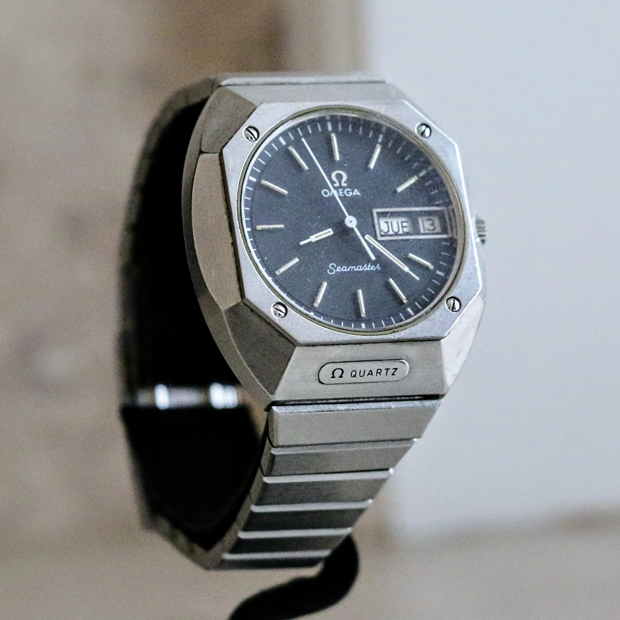 1975 OMEGA Seamaster Mariner Wristwatch Cal. 1310 Swiss Quartz Watch Ref. ST 396.0840