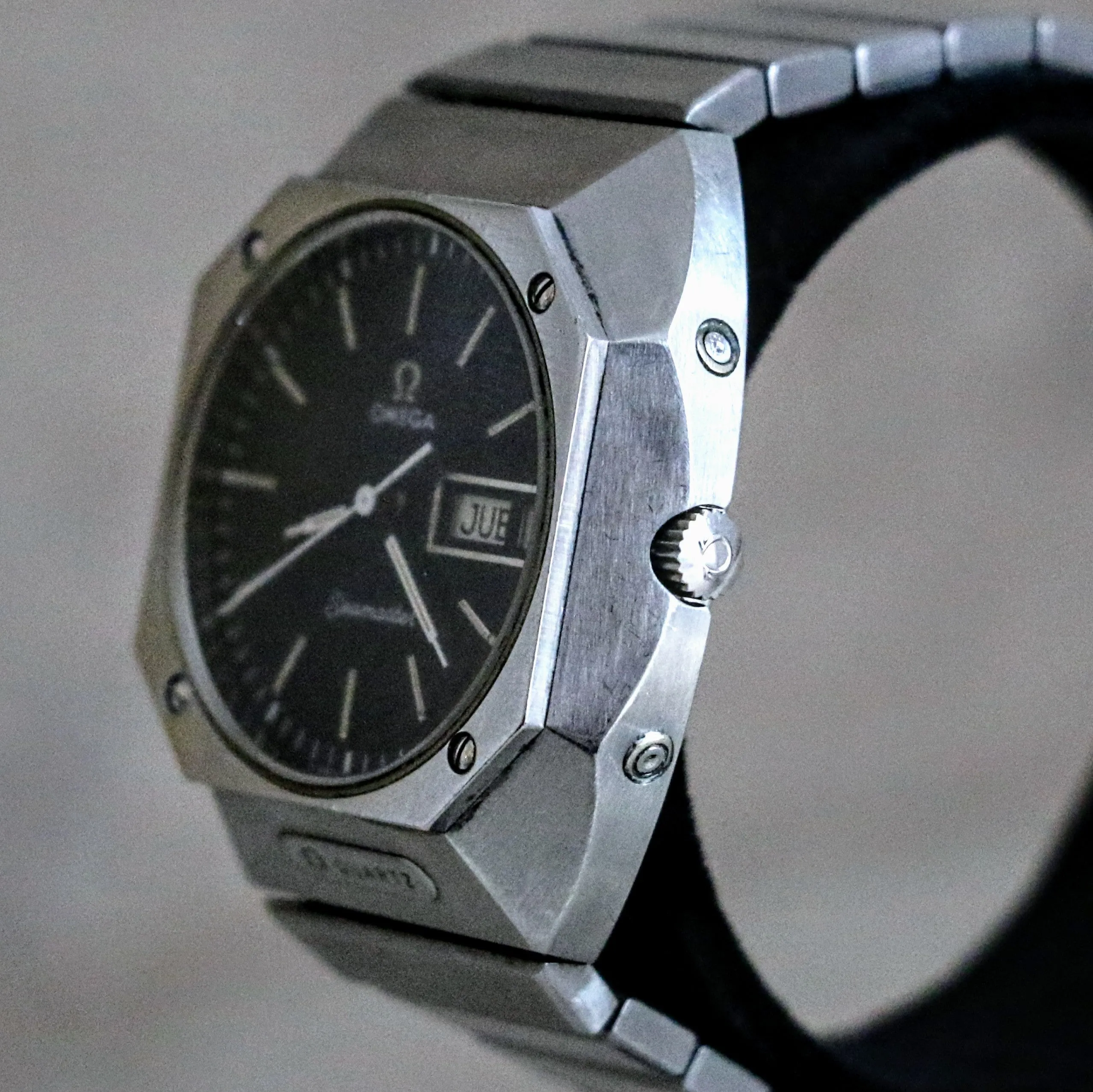 1975 OMEGA Seamaster Mariner Wristwatch Cal. 1310 Swiss Quartz Watch Ref. ST 396.0840