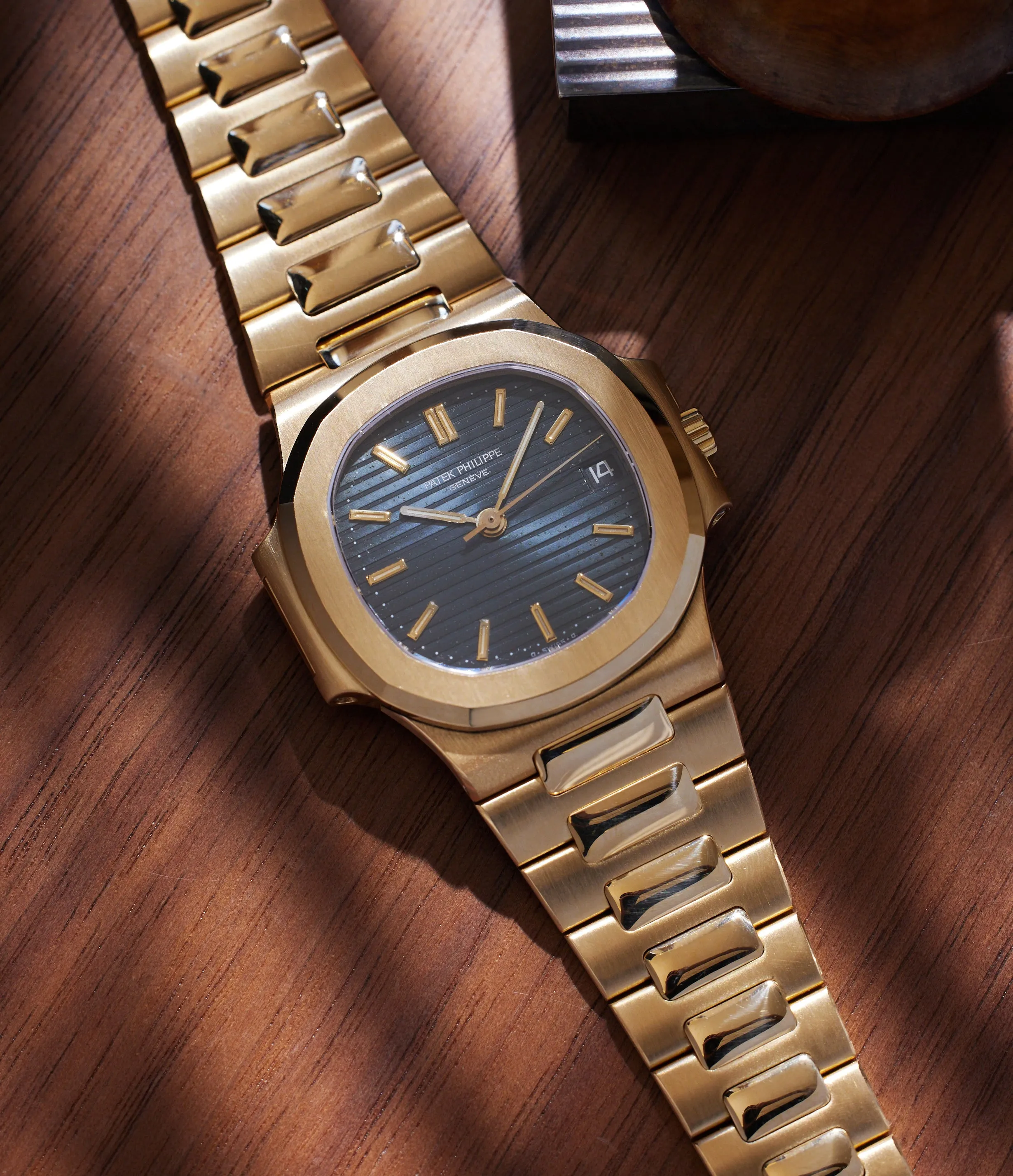 3800J | Yellow Gold