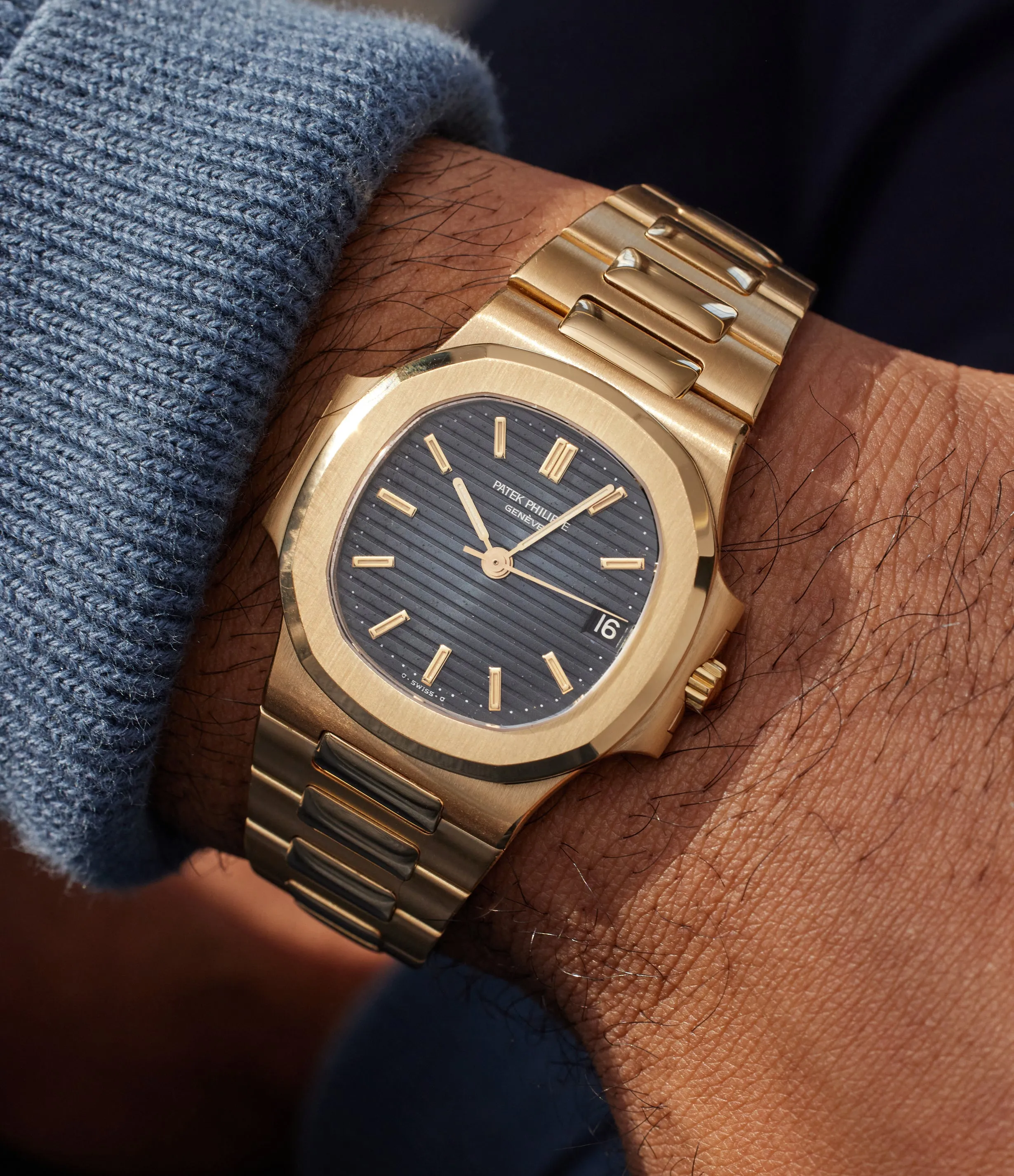 3800J | Yellow Gold