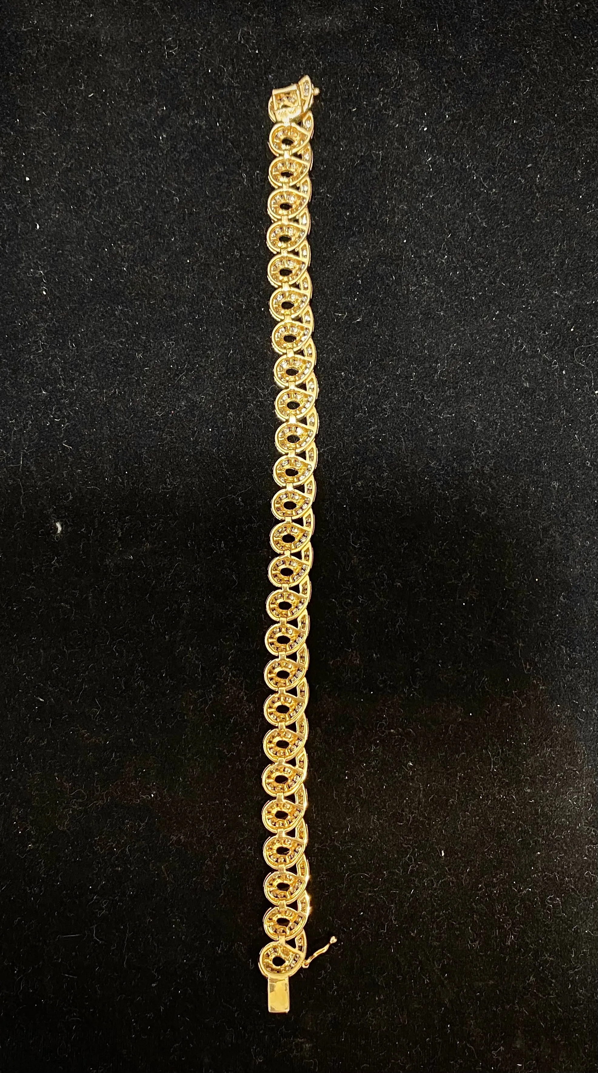 BRACELET Bvlgari style Unique Solid Yellow Gold w/338 Diamonds- $30K APR w/ CoA!