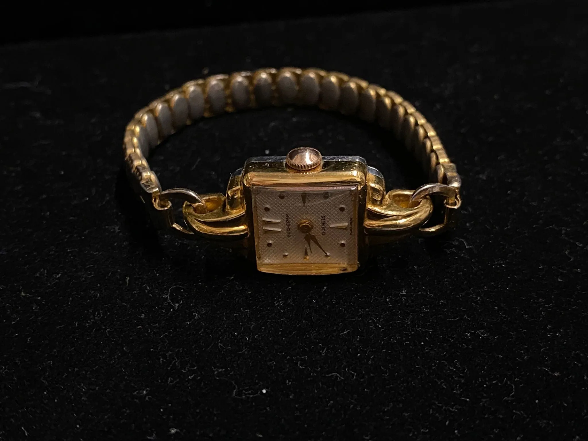 BUCHERER RG Tone & SS Vintage Beautiful & Unique Ladies Watch - $6K APR w/ COA!!