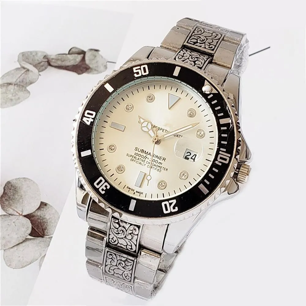 Carve-designed Quartz Watch