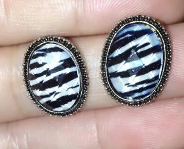 E301 2017 New Fashion Retro fashion Lady European Style Round Crystal Stud Earring Wholesale Cheap  New Fashion,Free shipping