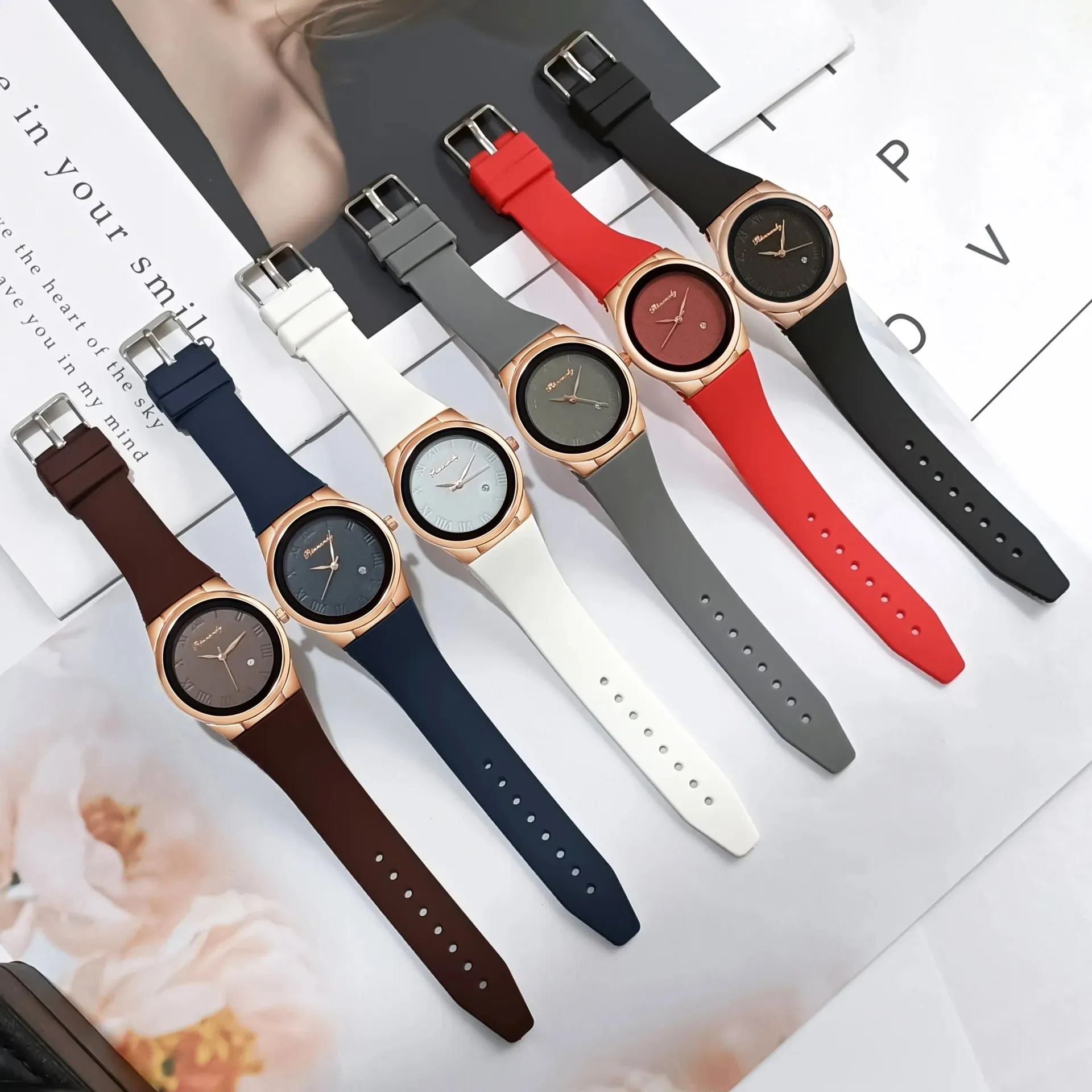 Fashion Watches Women Quartz Watch Sports Silicone Strap